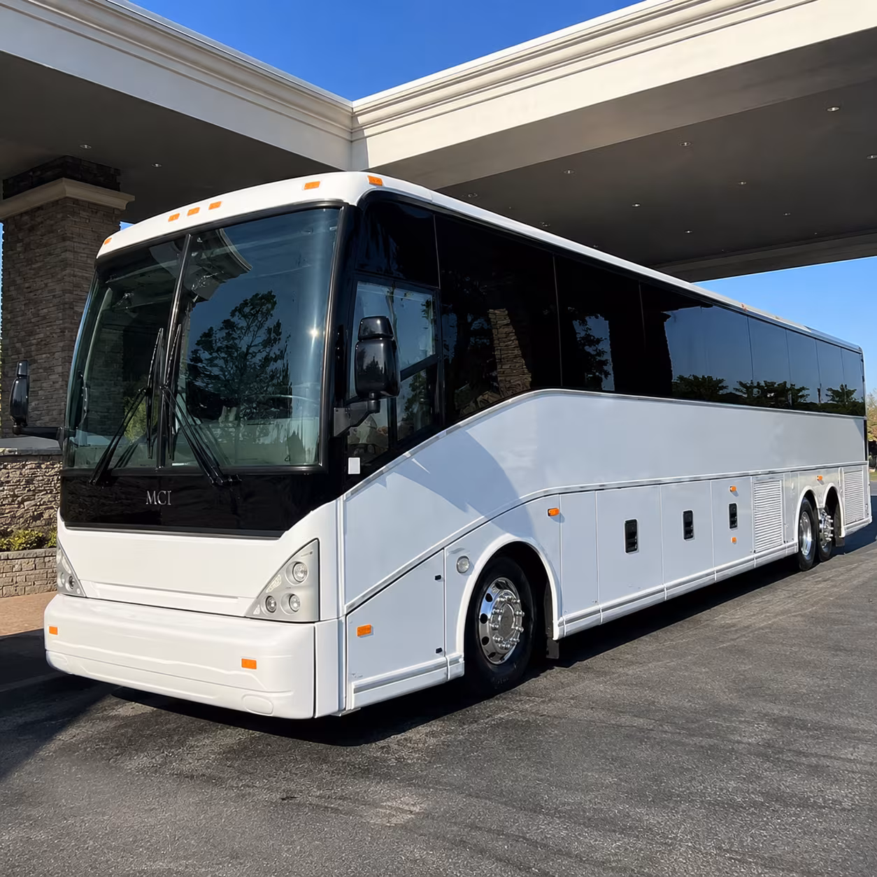 airport shuttle buses from concord mills hotels and the i 85 corridor