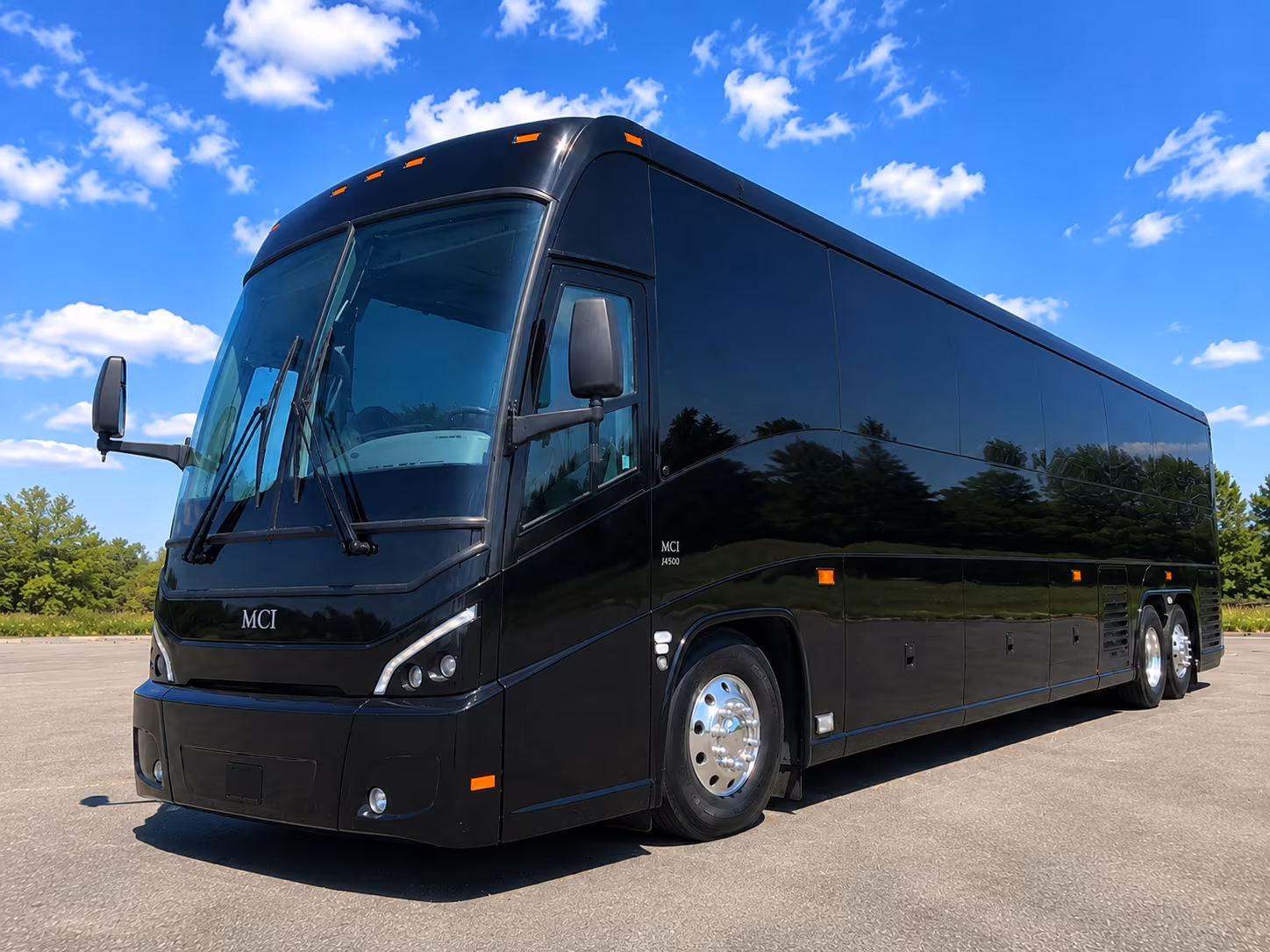 nascar weekend buses for groups staying near concord mills